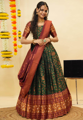 Trijal Fab Self Design Semi Stitched Lehenga Choli(Green)
