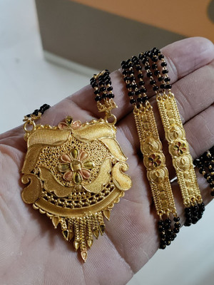 shivshkti New Beautiful Trending Brass Gold Pleated Heavy Mangalsutra For Women Brass Mangalsutra