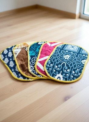 TexKing Velvet Door Mat(Multicolor, Medium)