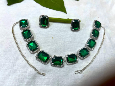 LJ CREATION Alloy Silver Green Jewellery Set(Pack of 1)