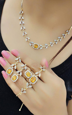 Tiyara Alloy Gold-plated Yellow Jewellery Set(Pack of 1)