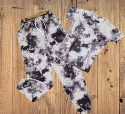 Mertens Women Ombre/Dyed Black Top & Pyjama Set