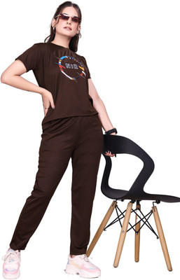 Sharanam Women Printed Brown Top & Pyjama Set