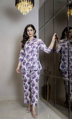 Rajoriya Women Printed Blue, White Night Suit Set