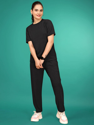 HouseOfCommon Women Nightdress(Black)