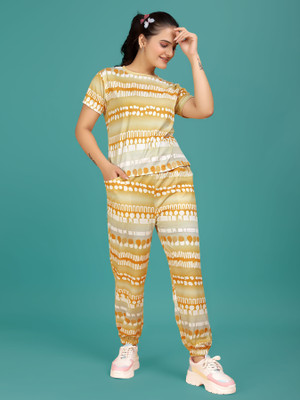 DreamBe Women Printed Green Top & Pyjama Set