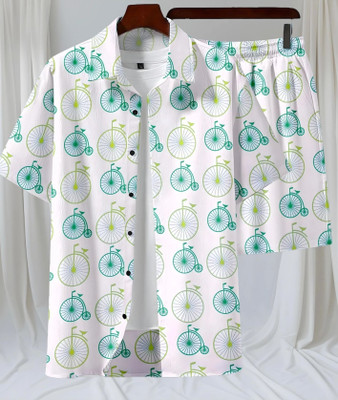 Varni Creation Men Printed White, Green Night Suit Set