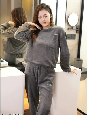 Talgo Women Solid Grey Top & Pyjama Set