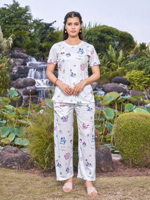 SPGR Women Printed White Night Suit Set