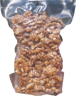 pyramid traders 250 Grams Kashmiri Walnut Kernels Brown Without Shell (Akrot Giri) Walnuts(250 g)