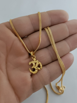 MoonoreJewells Gold-plated Alloy Pendant