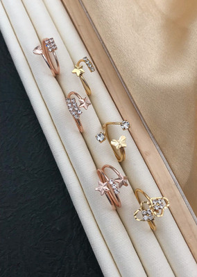 VEMISHTI Alloy Gold Plated Ring
