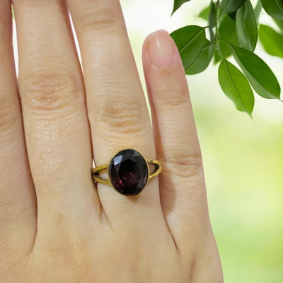GenZcomplex Brass Garnet Ring
