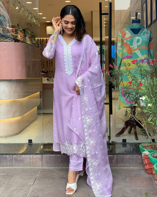TrendyZCloth Embroidered Kurta, Trouser/Pant & Dupatta Set