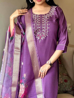 LAAIBA CREATION Embroidered Kurta, Trouser/Pant & Dupatta Set