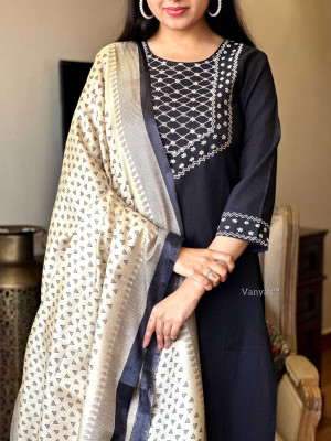 Avnisa Enterprise Embroidered Kurta, Trouser/Pant & Dupatta Set