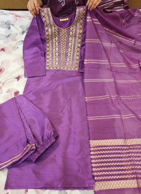 Avnisa Enterprise Embroidered Kurta, Trouser/Pant & Dupatta Set