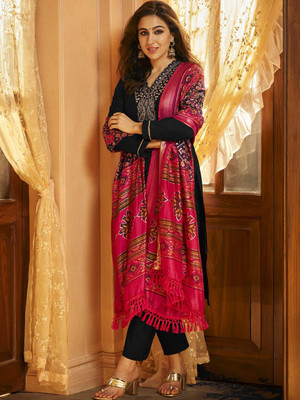 SHREEJA FASHION Embroidered Kurta, Trouser/Pant & Dupatta Set