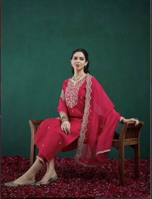 VIVAH VASTRA Solid Kurta, Trouser/Pant & Dupatta Set