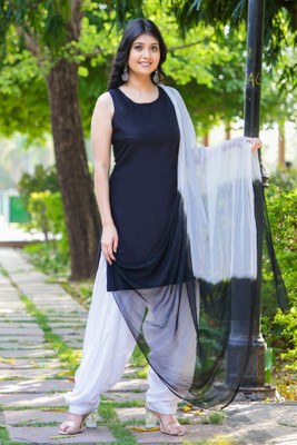 Pravi Garments Solid Kurta, Patiala & Dupatta Set