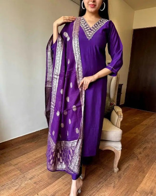 AALO FASHION Embroidered Kurta, Salwar & Dupatta Set