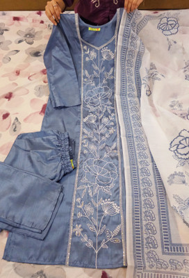 Avnisa Enterprise Embroidered Kurta, Trouser/Pant & Dupatta Set