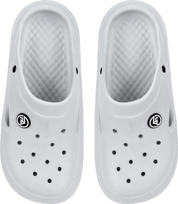 Feel alive Men Clogs(White , 8)