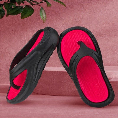 BERSACHE Men Flip Flops(Red , 7)