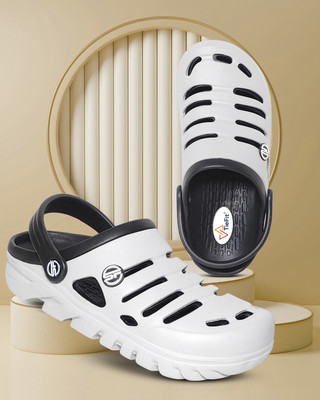TieFit Men Clogs(Grey, Black , 7)