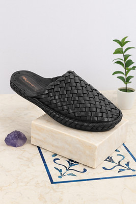 Kolhapuri Men Sandals(Black , 8)
