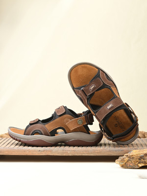 FAV SHOES Men Sandals(Tan , 8)