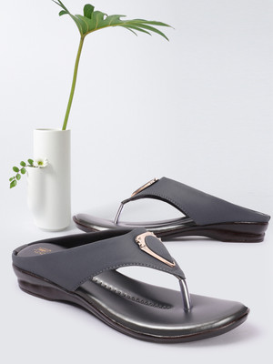 Picktoes PT-S136 Lightweight Comfort Summer Trendy Premium Stylish Party disigin Women Flats(Grey , 6)