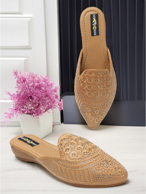 Bambam Women Flats(Beige , 5)