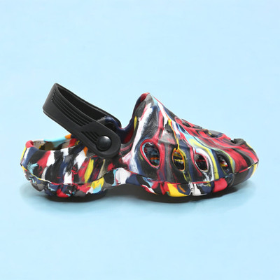 Begone Men Clogs(Multicolor , 9)