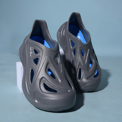action ONTC-12 Men Clogs(Grey , 7)
