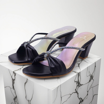 Flowers Life Women Heels(Black , 9)