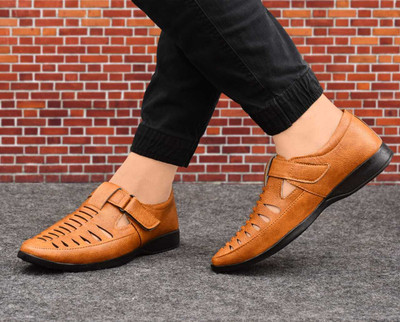 VINET Outdoor formal Casual Ethnic Loafers Party wear Sandal Shoe Loafers For Men(Tan , 7)