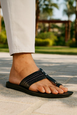 PODDAR Men Sandals(Black , 7)
