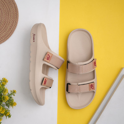 athree Men Flip Flops(Beige , 10)