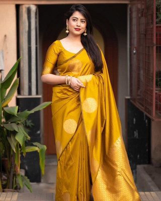 CRAFTIZETEX Embellished, Self Design Banarasi Jacquard Saree(Yellow)