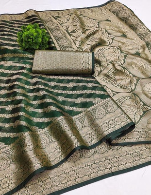 Harshiv Textile Self Design Kanjivaram Art Silk Saree(Green)