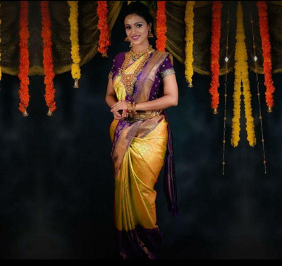 SOFIEFAB Woven, Solid/Plain Kanjivaram Pure Silk Saree(Yellow)