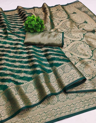 Harshiv Textile Self Design Kanjivaram Art Silk Saree(Light Green)