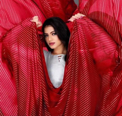 REDFISH Striped Daily Wear Georgette, Chiffon Saree(Red)