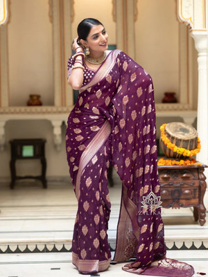VADTALWALA Self Design, Woven Banarasi Jacquard Saree(Purple)