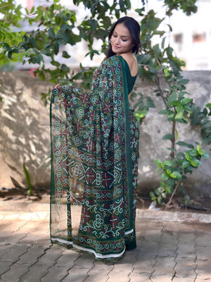 SIFAH FASHION Self Design Daily Wear Georgette Saree(Multicolor)