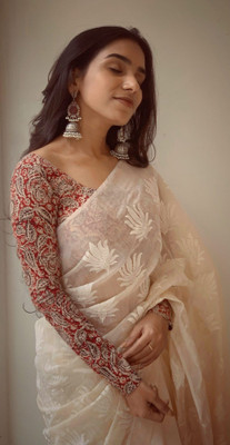 Vinayak Textile Embroidered Kalamkari Cotton Blend Saree(Cream, White, Maroon, Red)