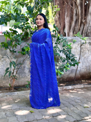SIFAH FASHION Self Design Bollywood Georgette Saree(Blue, White)