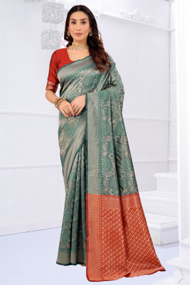 Suali Woven Banarasi Pure Silk Saree(Light Green)