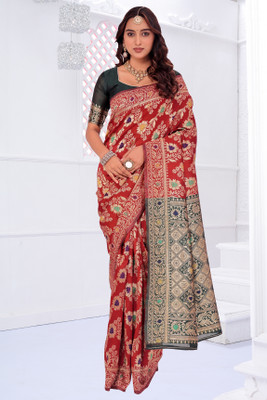Suali Woven Banarasi Pure Silk Saree(Maroon)